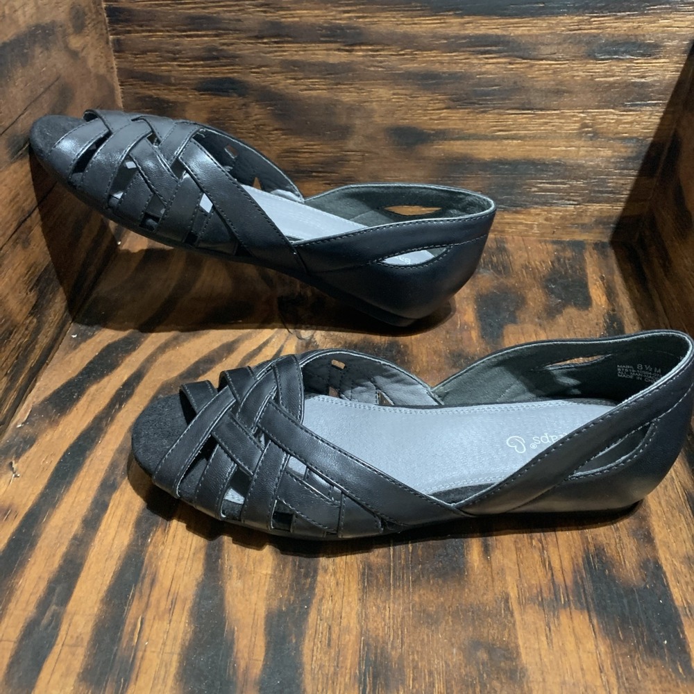 Bare Traps Mabil Womens Shoes Sz 8.5M Black Basket Weave‎ Front With East Strap